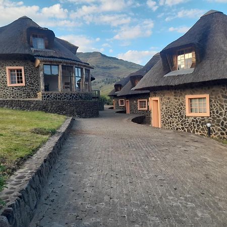 Liphofung Cave, Chalets Hotel Butha-Buthe Exterior photo